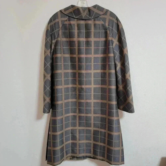 Vintage Fabiola David Barr Gray and Tan Car Coat - Picture 2 of 4